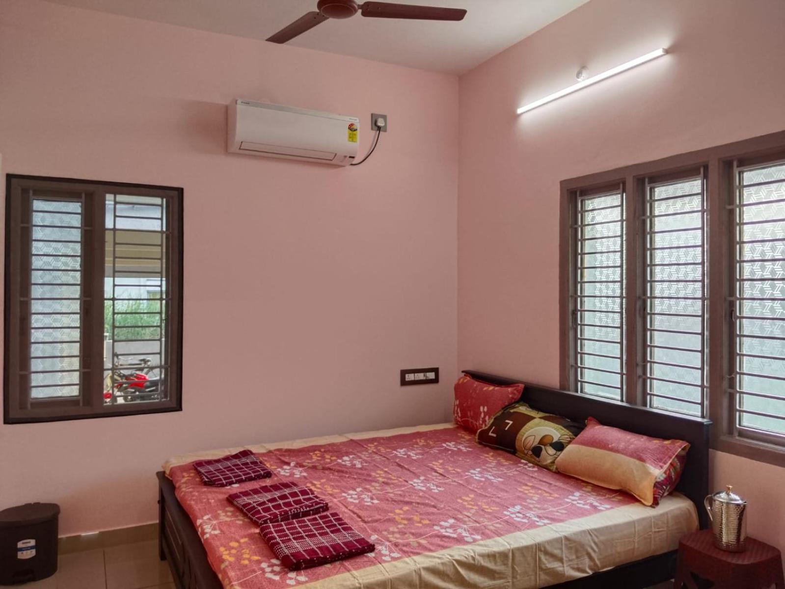 Thirunallar Ganesha'S Homestay Karaikal Eksteriør bilde